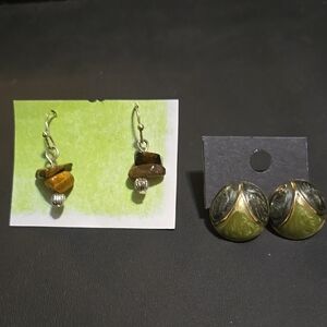 Elegant Brown and Gold Earrings Set